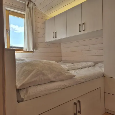 Helles Tiny House Im Gruenen 402 *